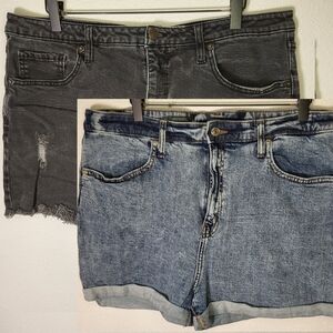 Pair of Wild Fable High-Rise Denim Shorts size 18